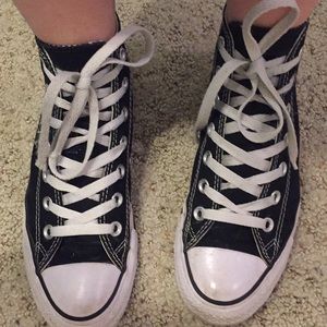 Black high top converse